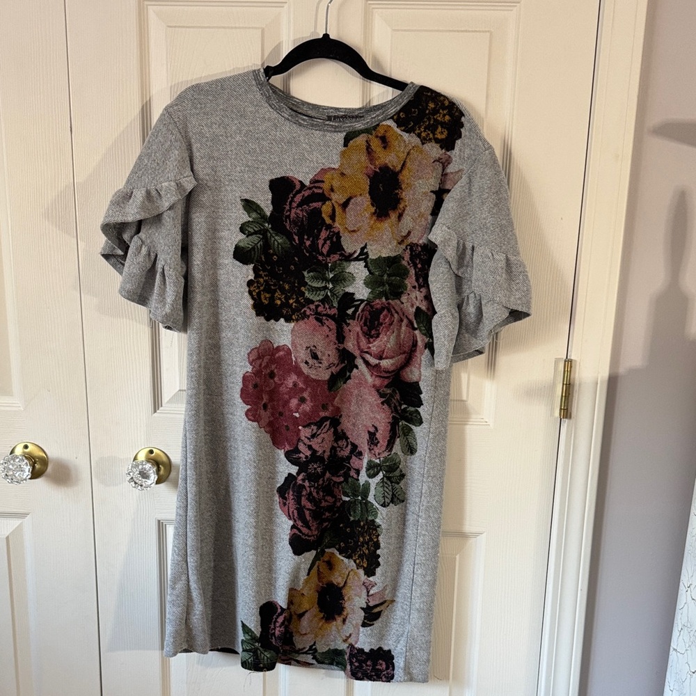 Luxology Gray Floral Midi Dress with Ruffle Sleeves